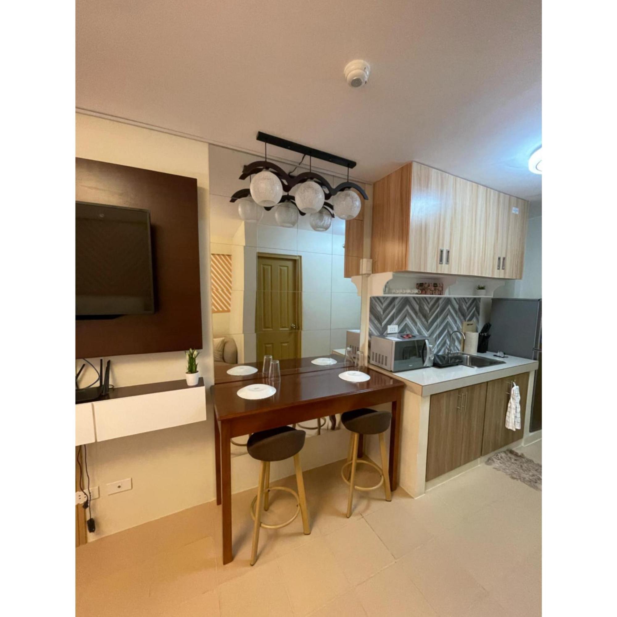 Marina Town Spatial Condominium Dumaguete City Extérieur photo